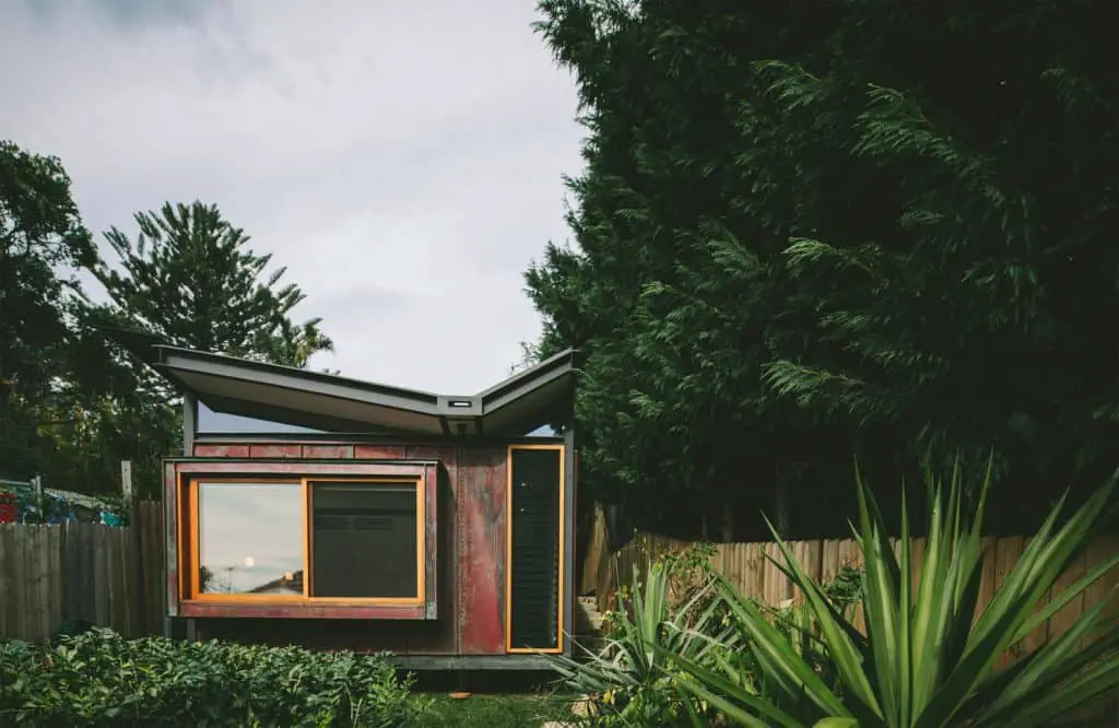 Copper House container fits nicely in to tight site